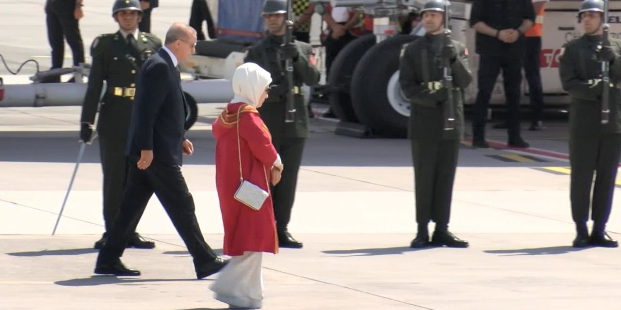 Cumhurbaşkanı Erdoğan, Azerbaycan'a gitti