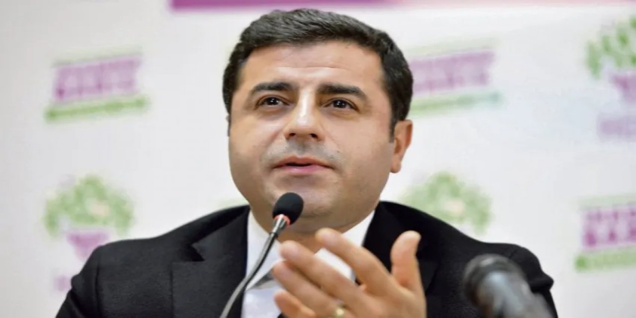 Selahattin Demirtaş, muhalefete veryansın etti: "Utanmıyor musunuz, kendinize gelin"
