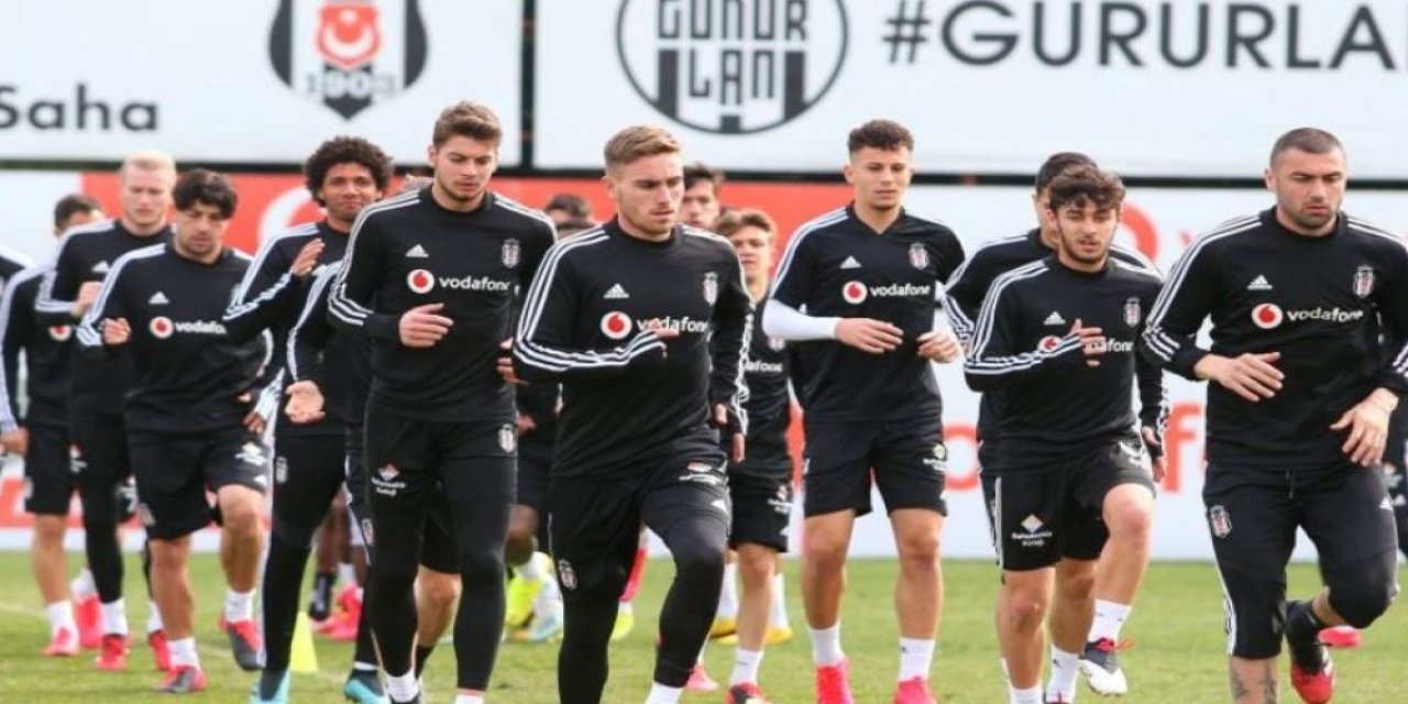Beşiktaş'ta 8 futbolcu  koronavirüse yakalandı 