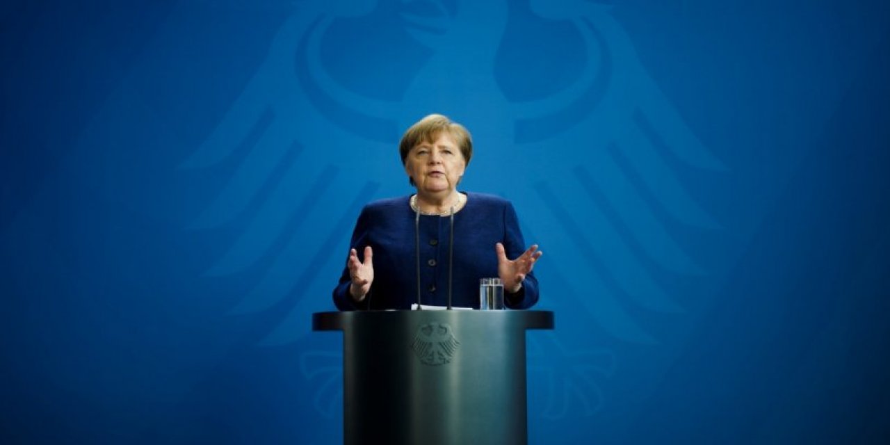 Merkel ilk kez konuştu: Yanlıştı diyebileceğim bir şey görmüyorum, özür dilemeyeceğim