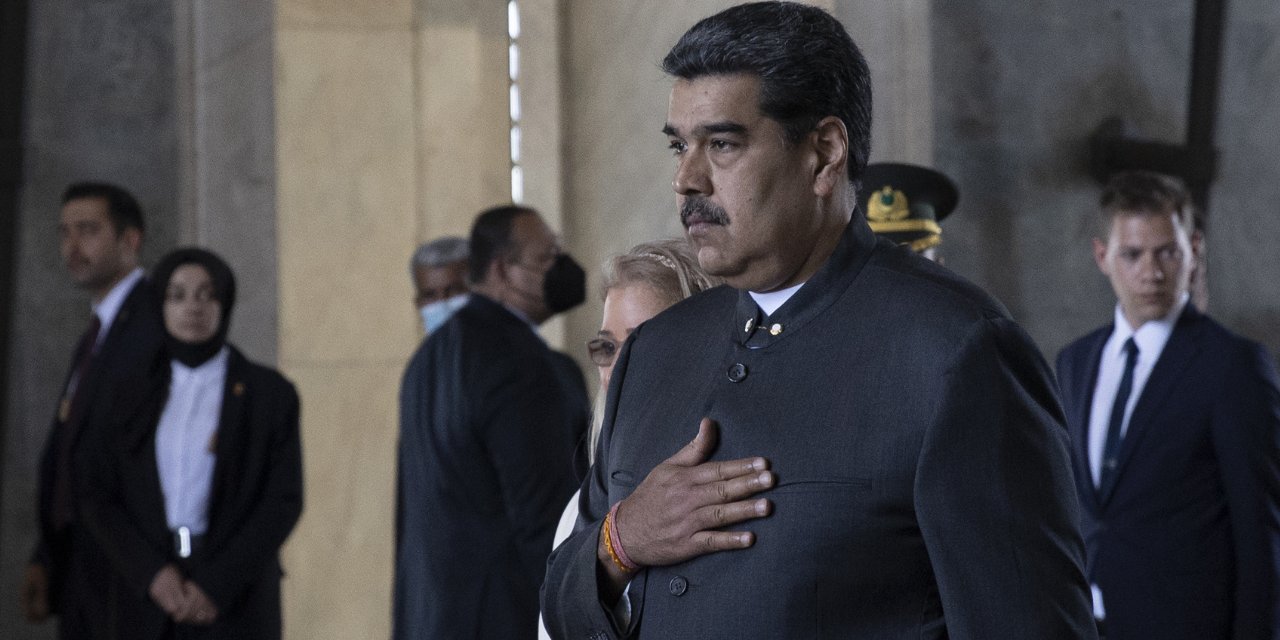 Venezuela lideri Maduro Anıtkabir'i ziyaret etti