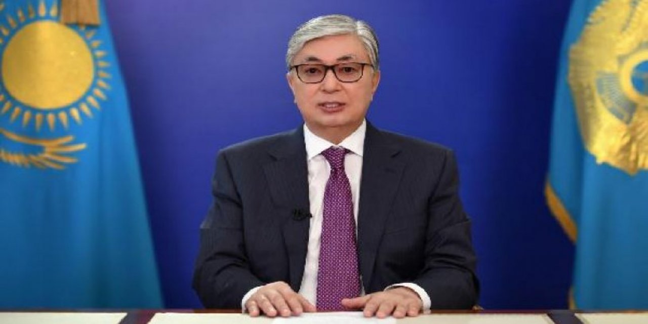 Kazakistan lideri Putin'in yanında açıkladı: Donetsk ve Luhansk halk cumhuriyetlerini tanımayacağız