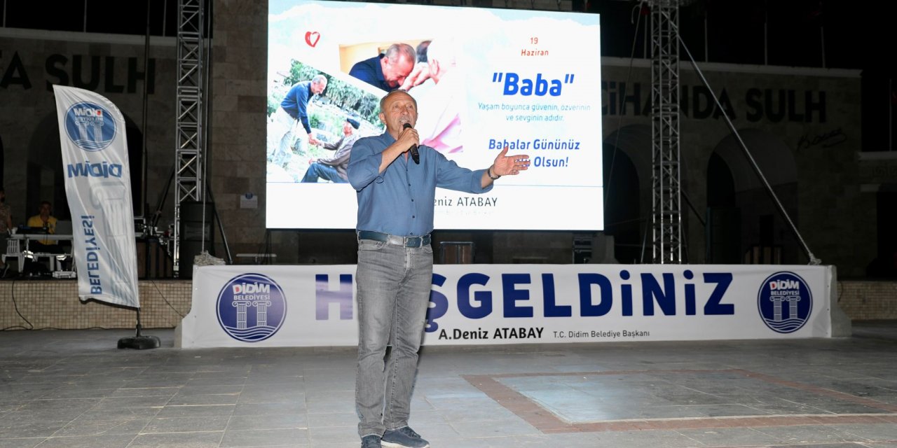 DİDİMLİLER BABALAR GÜNÜ'NÜ AÇIK HAVA SİNEMASI İLE KUTLADI