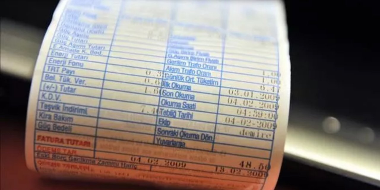 Bloomberg'e konuşan yetkili: Elektrik fiyatları tek seferde sert bir zam yerine yıl içinde kademeli olarak artacak