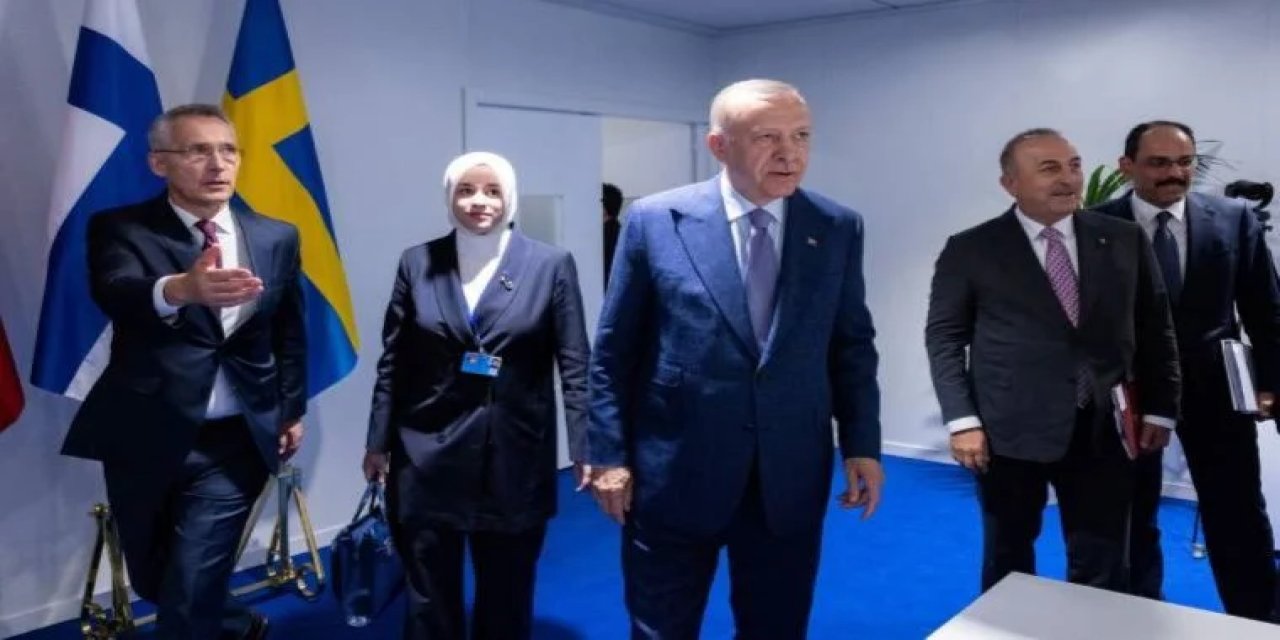 Türkiye, İsveç, Finlandiya ve NATO arasındaki 4'lü zirve: Ortak bildiri imzalandı