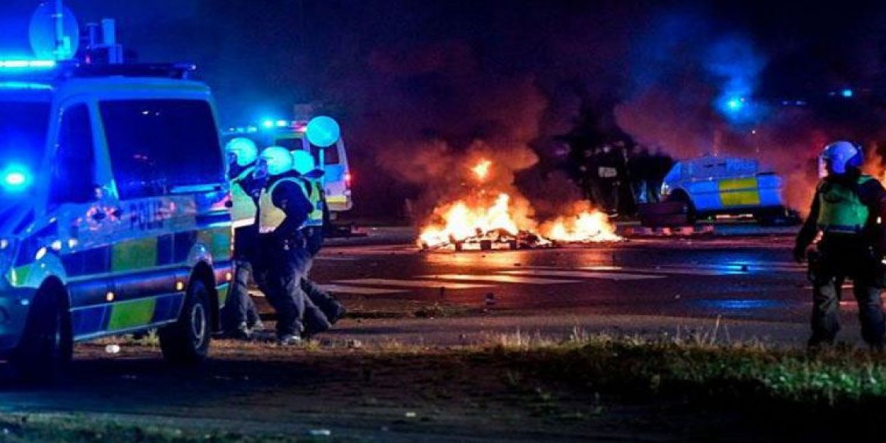 Belçika'dan, Kuran yakmak isteyen Danimarkalılara sınır dışı