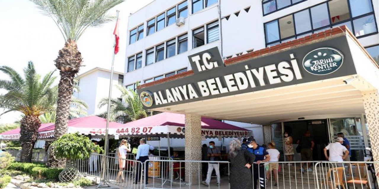 MHP'li Alanya Belediyesi'nin düzenlediği yağlı güreş etkinliğine Ahmet Davutoğlu'nun katılması 'uygun' bulunmadı