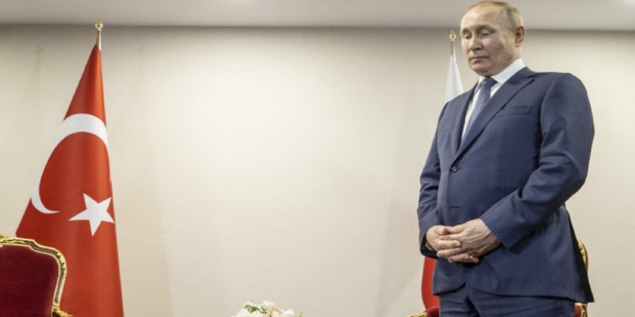 İntikam mı tesadüf mü: Erdoğan'ın Putin'i kameralar önünde beklettiği görüntüler gündem oldu