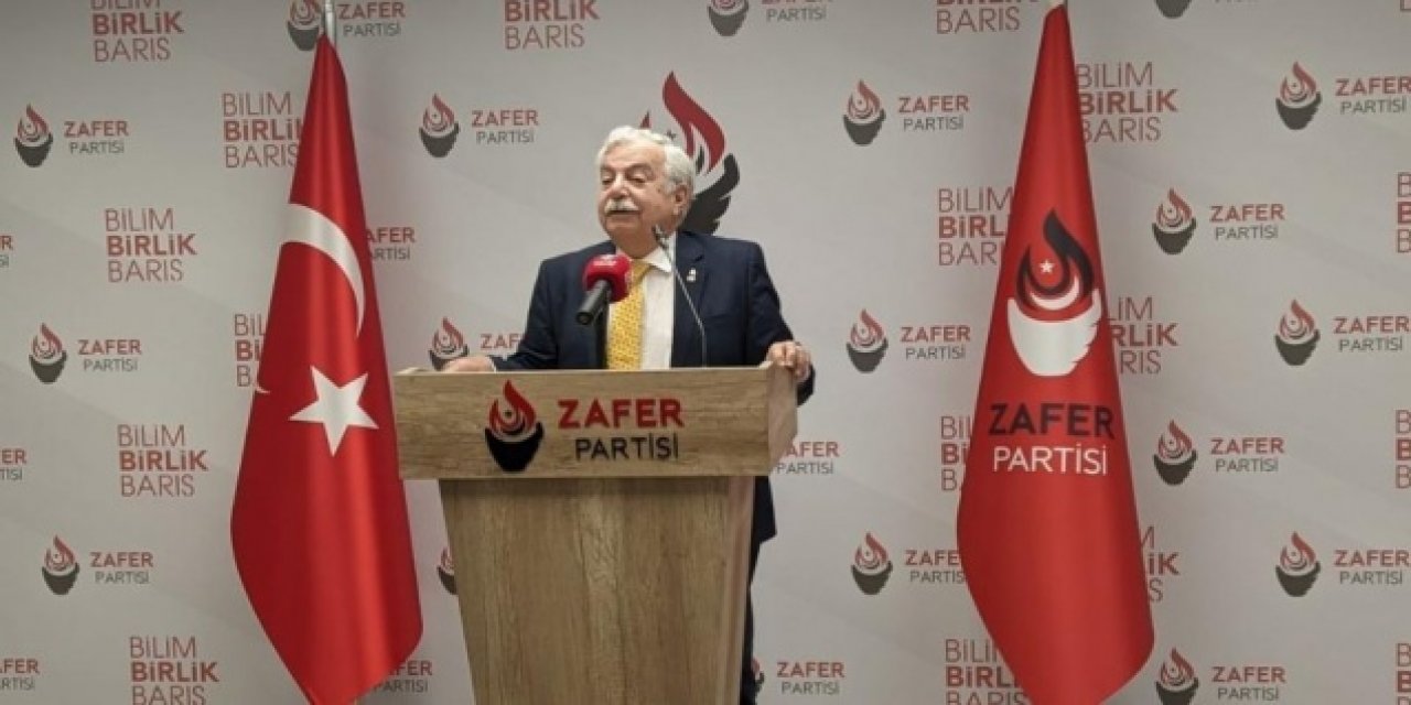 Şükrü Sina Gürel: “Yunanistan, Türklerin şamar oğlanlığına terfi edecektir”