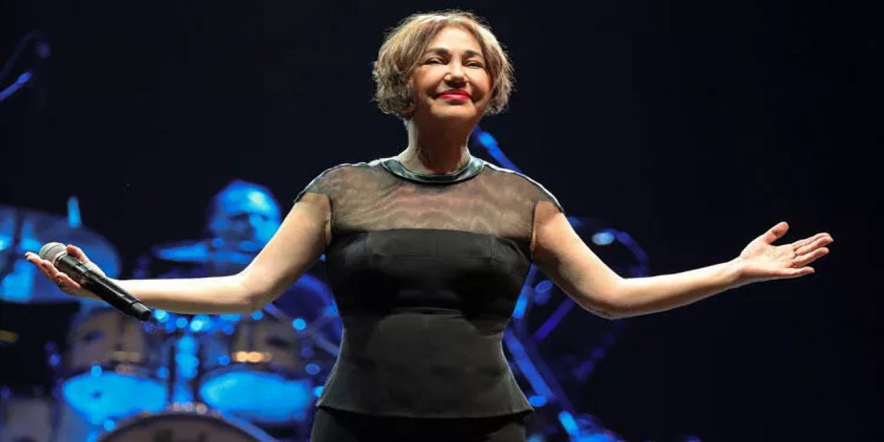 Nazan Öncel'den Taksim'deki 1+1 evin fiyatına tepki: Elitmiş, yemişim elitini