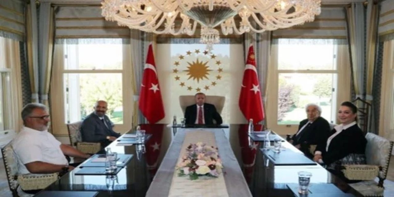 Erdoğan, Abdülhamid'in torunlarıyla görüştü: 'Yeniden Refah' rahatsızlığı