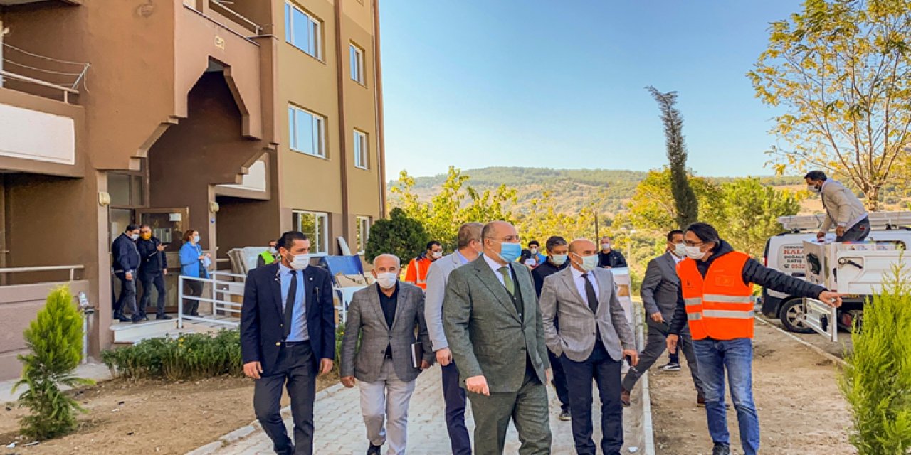 Depremzedeler, İzmir Büyükşehir Belediyesi'nin tahsis ettiği eşyalı konutlara yerleşiyor