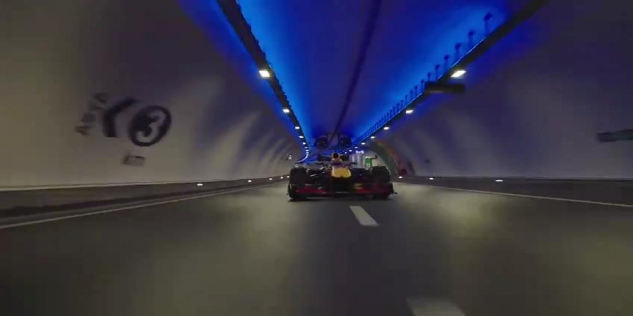 Vali Yerlikaya Formula 1 aracının Avrasya Tüneli'nden geçişi