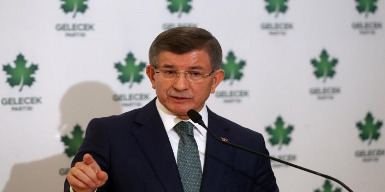 Davutoğlu: Keşke o konuşmayı yapmasaydım, her yerde karşıma çıkarıyorlar