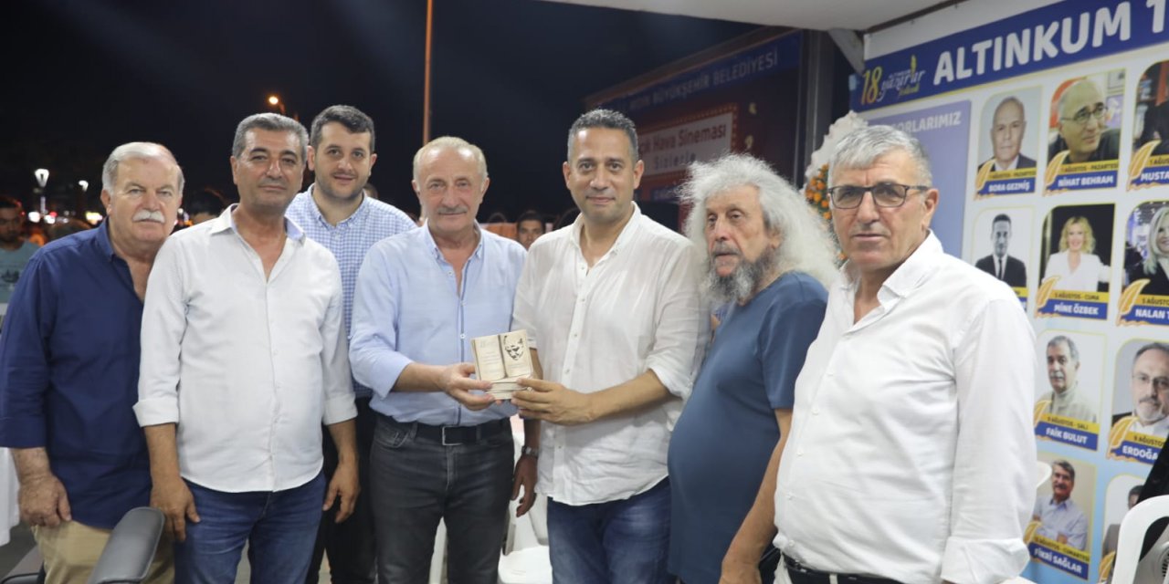 ALTINKUM YAZARLAR FESTİVALİ'NE DİDİMLİLERDEN YOĞUN İLGİ