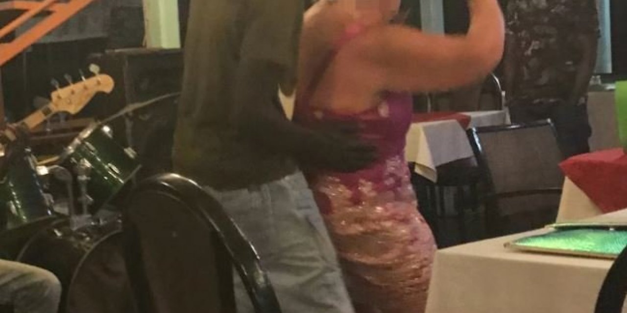 Diplomatik kriz: Gambia hükümeti, genç erkekleri hedef alan İngiliz kadın turistlerin ülkeye gelmemesi için çağrıda bulundu.