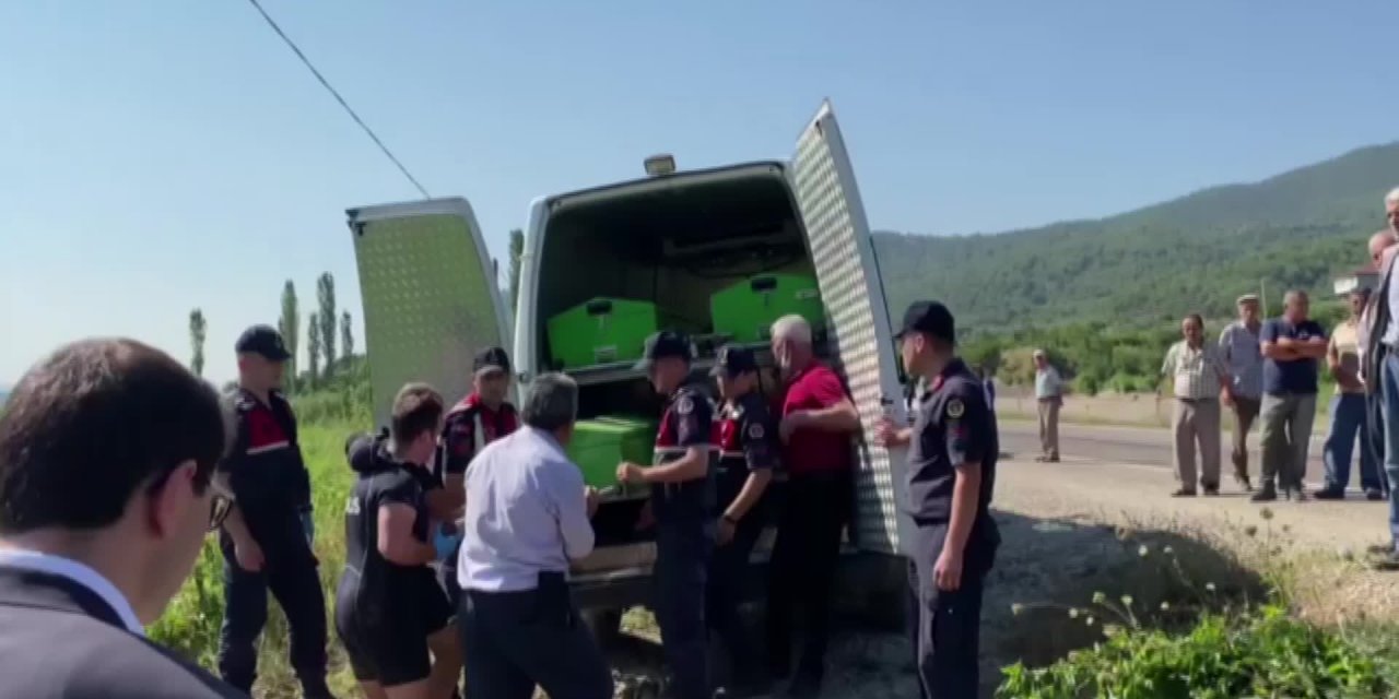 SİNOP’TA ARACI YANAN VATANDAŞIN CANSIZ BEDENİNE ULAŞILDI