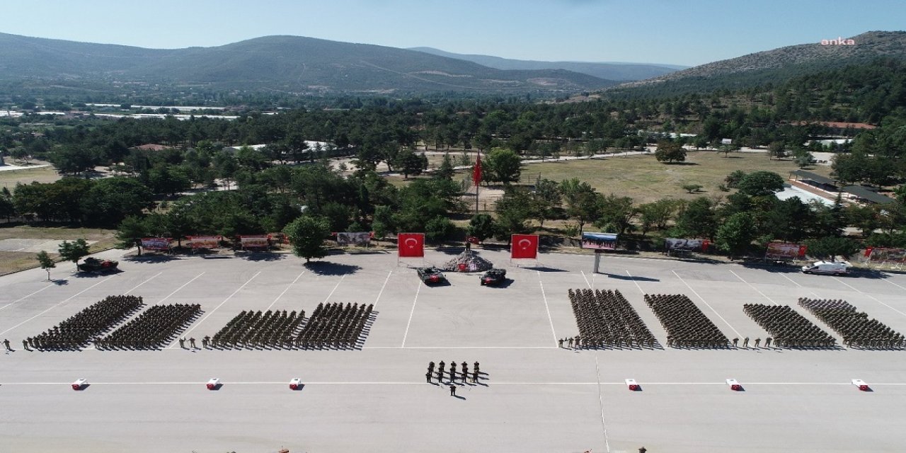 ERDOĞAN'IN İMZASI İLE 126 GENERAL VE AMİRALİN GÖREV YERİ DEĞİŞTİRİLDİ