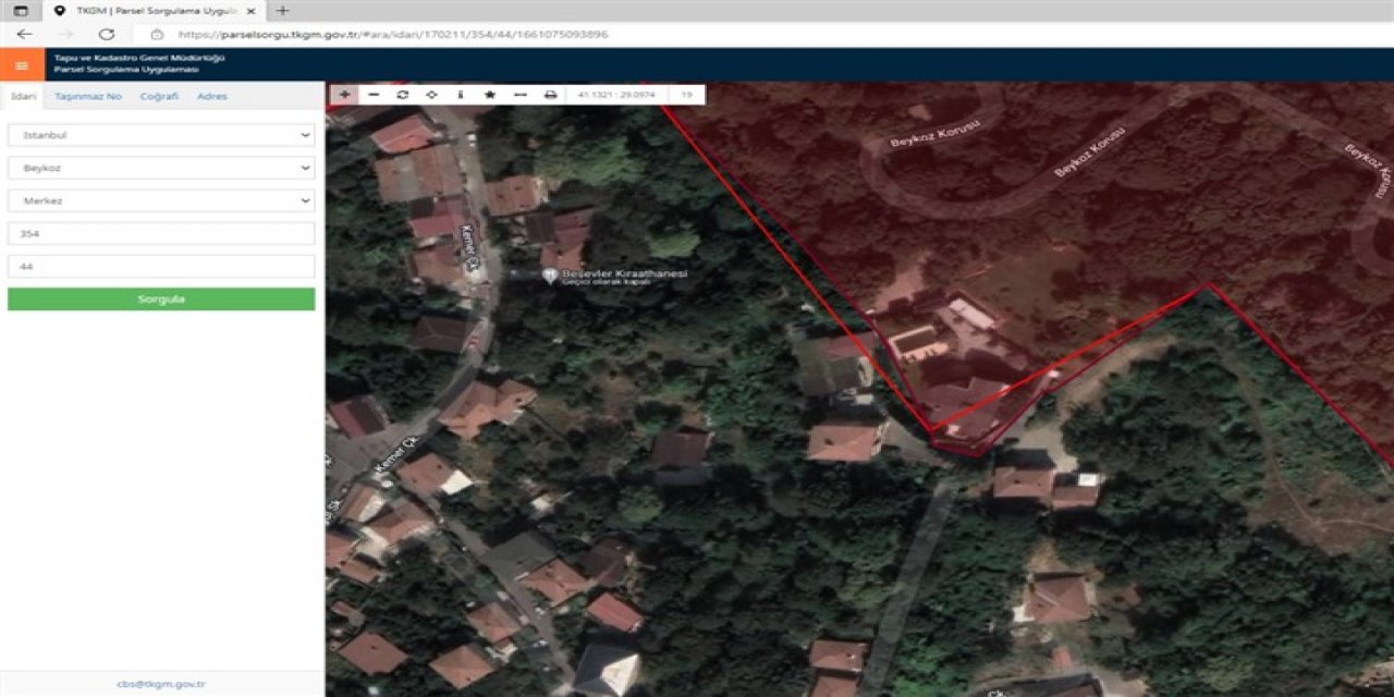 7 tane tweetle Suriye politikasıyla zengin olan iki aileyi açıkladı AKP Esad'la barışıyor dedi: SEDAT PEKER’in Beykoz’daki evi  ‘Milli Parklar ve Bahçeler’e sağındaki ve solundaki evler özenle dışarıda bırakılarak devre