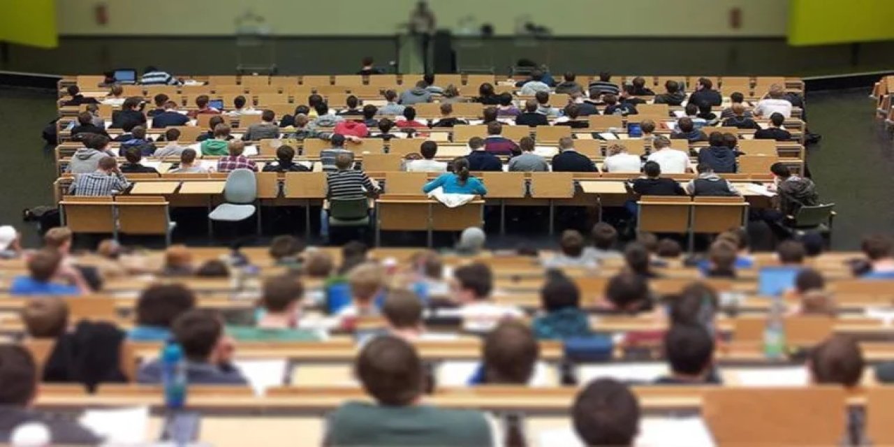 Skandal iddia Meclis gündeminde: Sınavsız fakülte için uyruk oyunu