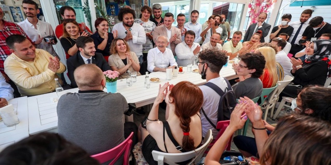 Kılıçdaroğlu, gençlere seçim güvenliğini anlattı: "Elektrik kesildi filan, hemen sandığın üstüne oturacaksınız"