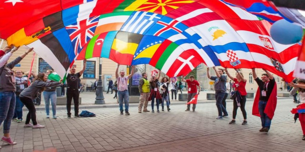 Erasmus'a giden dönmüyor: Bakanlık harekete geçti