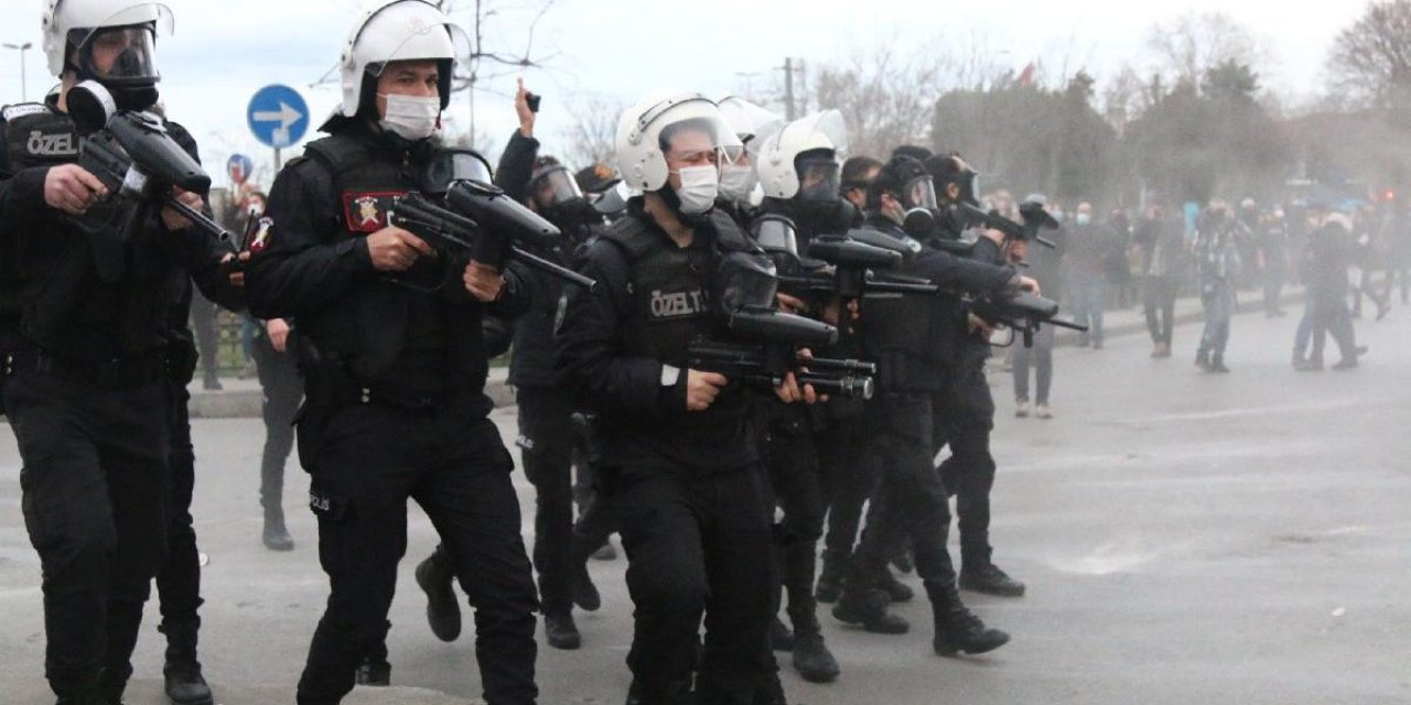 ‘Polis müdahalesi Anayasa’ya aykırı’