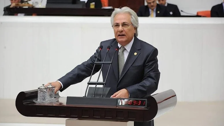 CHP eski milletvekili Ahmet Toptaş hayatını kaybetti