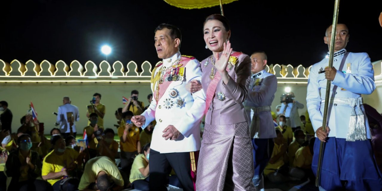 Tayland'da kraliçeyle alay ettiği öne sürülen kişiye 2 yıl hapis cezası