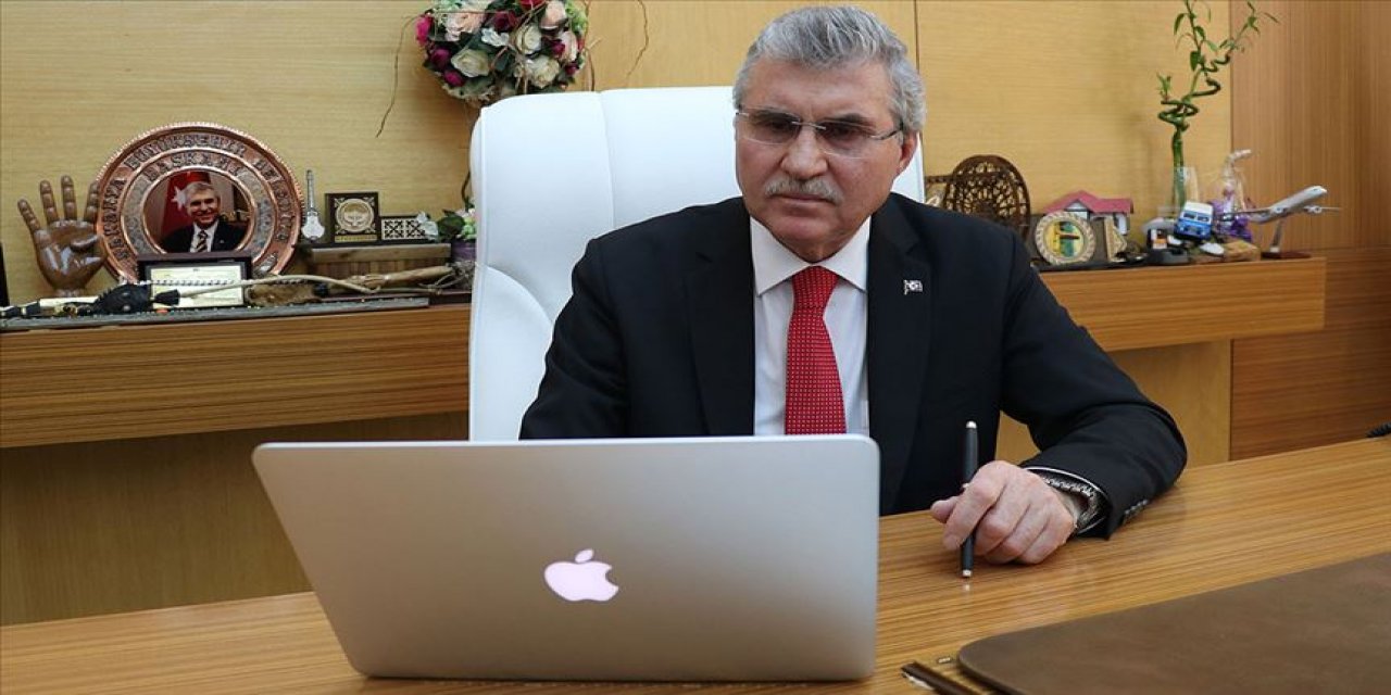 Çift koltuklu başkan: İki toplantı için 4 bin 500 TL alıyor