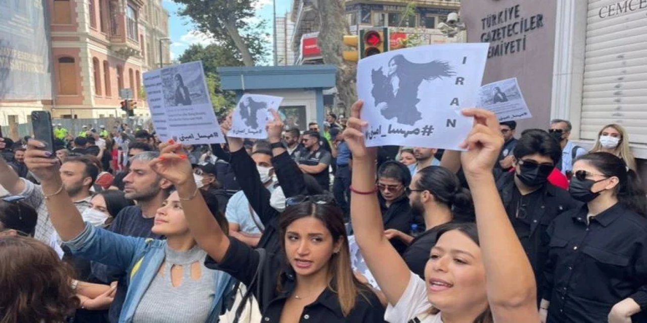 Mahsa Amini'nin ölümüne İran Konsolosluğu önünde protesto