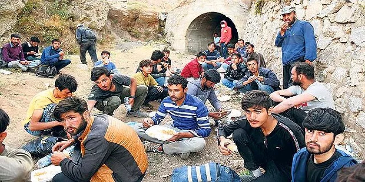 ABD ile Erdoğan arasında Afganların Türkiye'ye gelmesi için yapılan anlaşmanın tutanakları ortaya çıktı