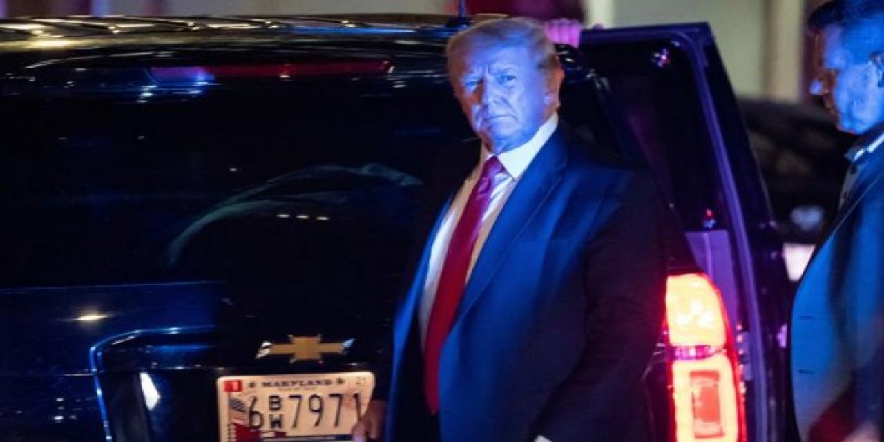 FBI evini basmıştı: İşte Trump'ın evinden çıkan gizli belgeler