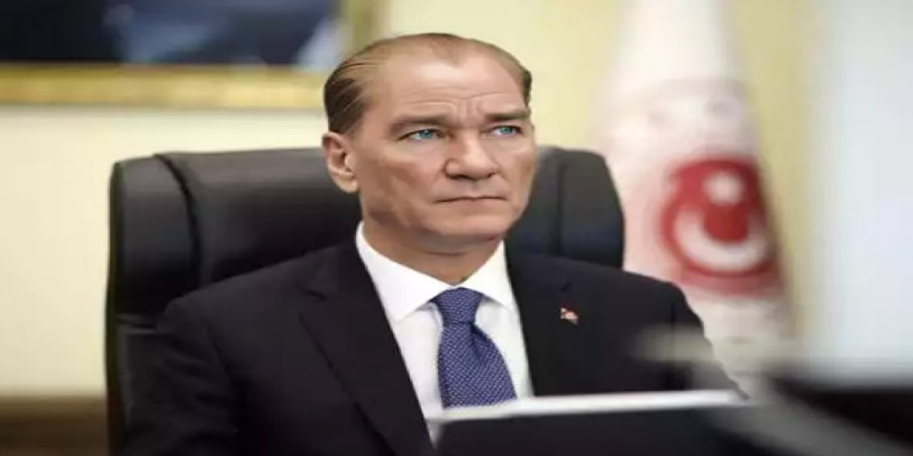 Atatürk'ün yapay zeka ile çizilmiş 2022 görüntüsü olay oldu