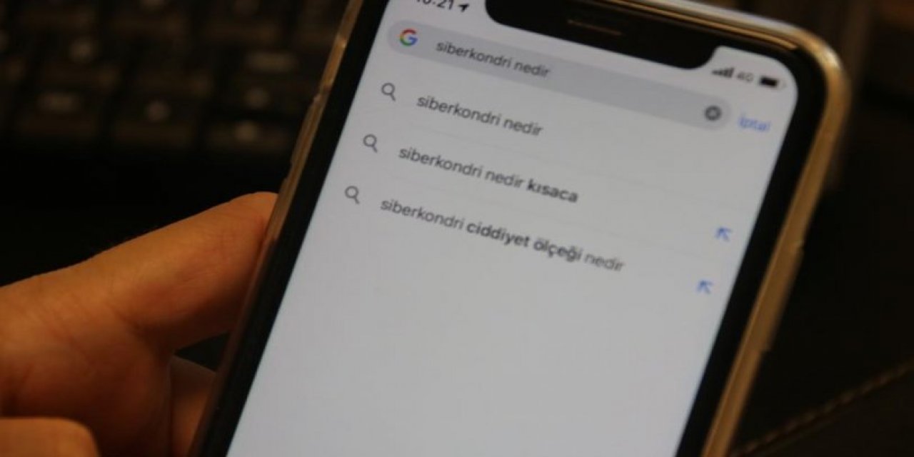 Çağın yeni pandemisi 'siberkondrik' hastalığı: 'İnternet sizinle empati kuramaz'