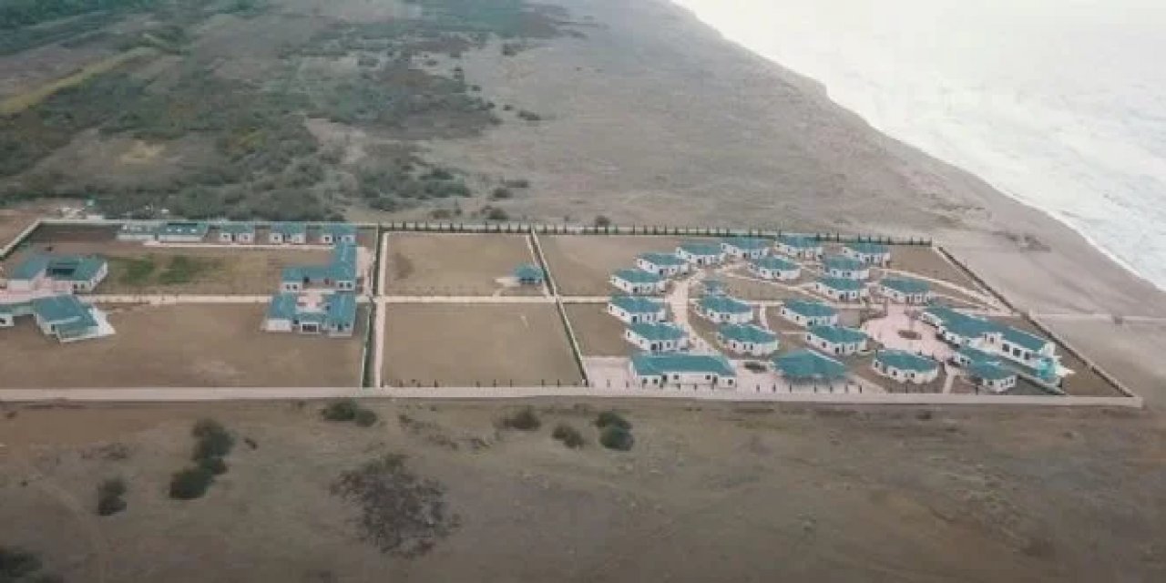 Murat Ağırel tarikatın denize sıfır tatil köyüne girdi: 300 aile için yüksek güvenlikli villalar