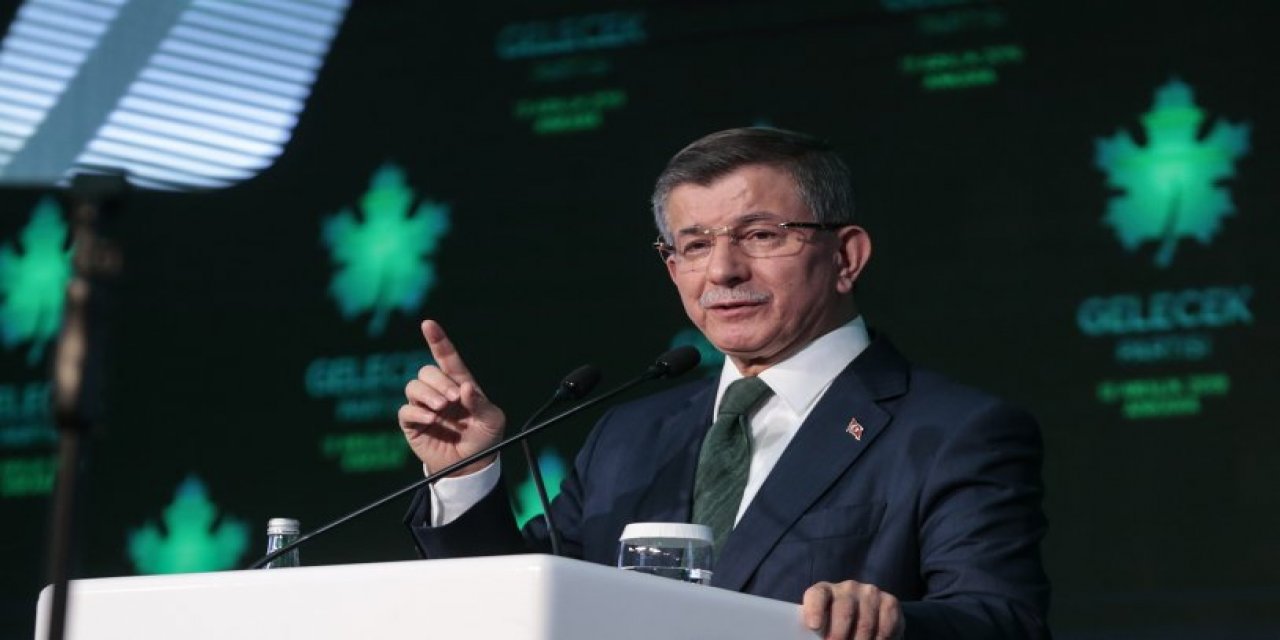 'Cumhurbaşkanına çağrım olacak' diyen Davutoğlu 'başörtüsü' için saat verdi
