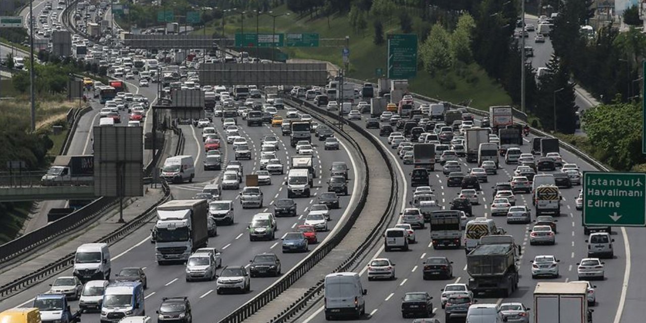 Sürücüler telaşlı: Ehliyet değişimine sayılı günler kaldı