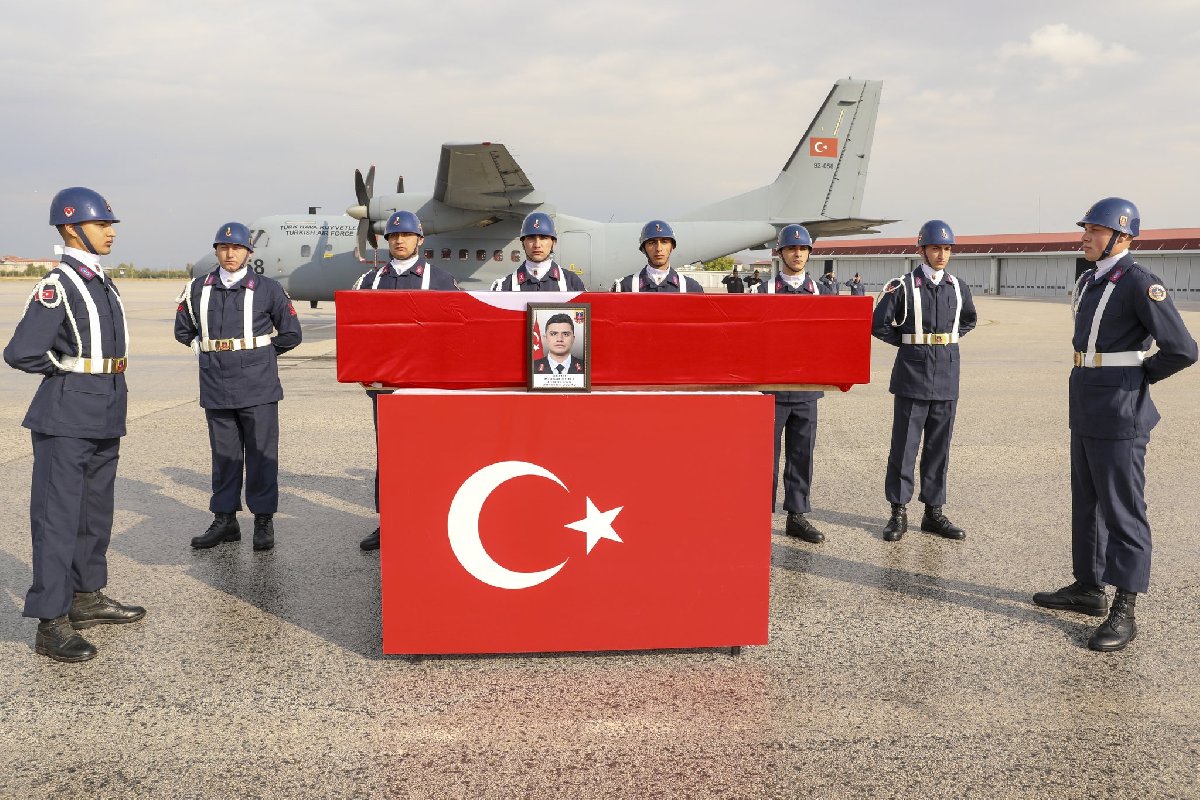 Van’da çatışma: Bir askerimiz şehit oldu