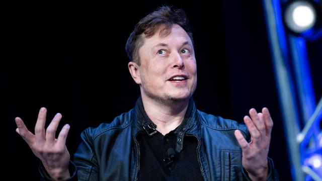 Elon Musk servetinin yaklaşık yarısını kaybetti: Tesla’da 642 milyar dolarlık kayıp