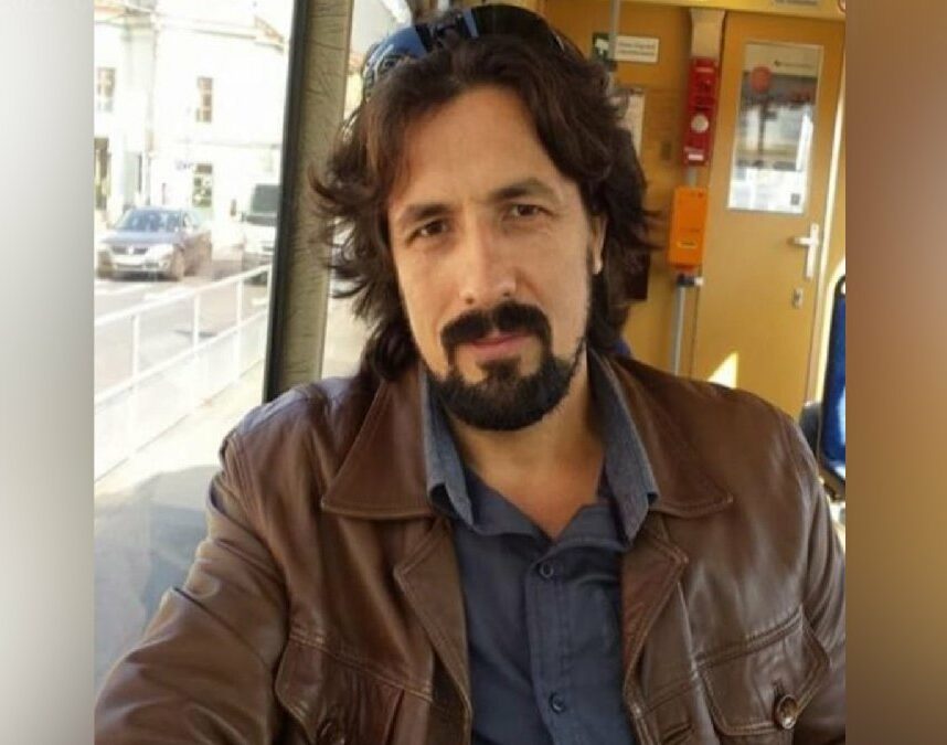 Kadını eşinden kurtarmak için balkona tırmanan polis, düşerek şehit oldu