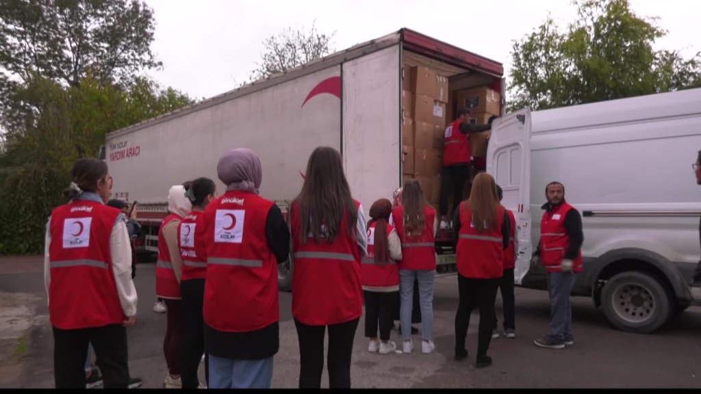 Ankara mitingini iptal eden Türk Eczacıları Birliği, 60 BİN KUMANYAYI Amasra'daki madencilere gönderdi