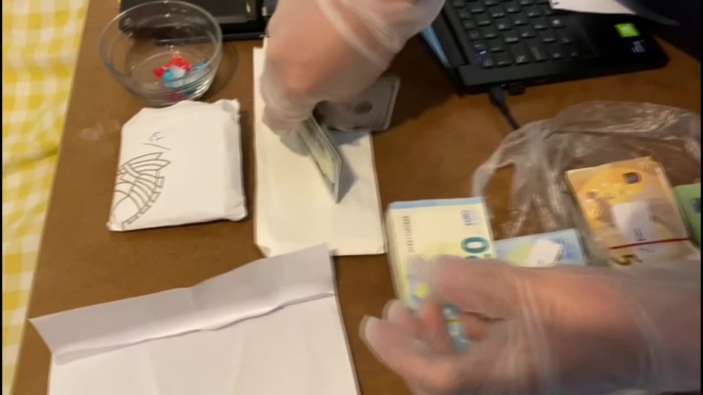 FETÖ'nün yurt dışı para trafiğine operasyon: 47 şüpheli yakalandı, 10 milyon liranın üzerinde para ve altın ele geçirildi