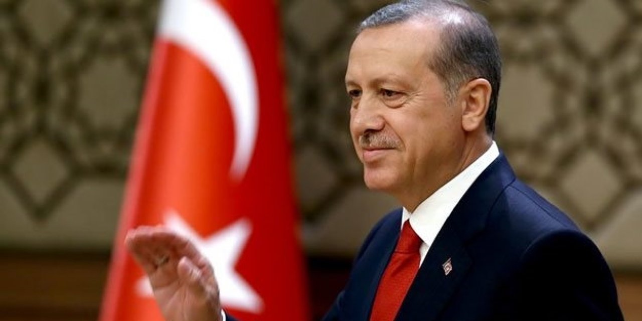 AKP mutluluğun formülünü açıkladı! "Allah'a şükür Erdoğan geldi"