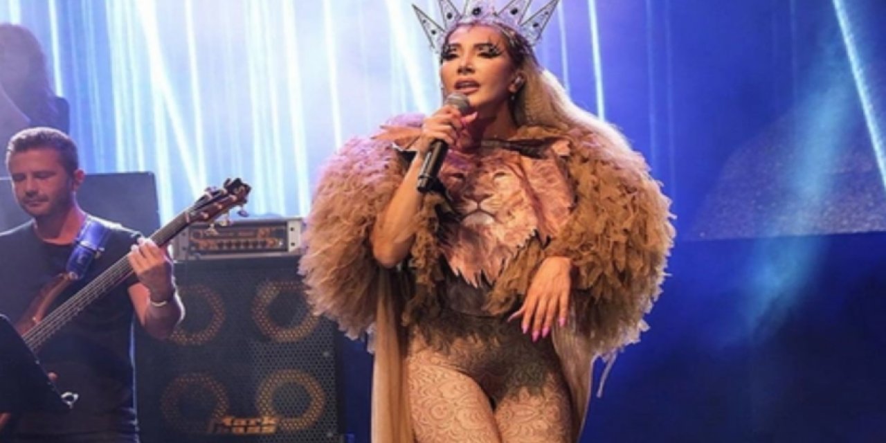 Sahnede bayıldığı haberleri çıkan Hande Yener: 'Ne bayılması?'