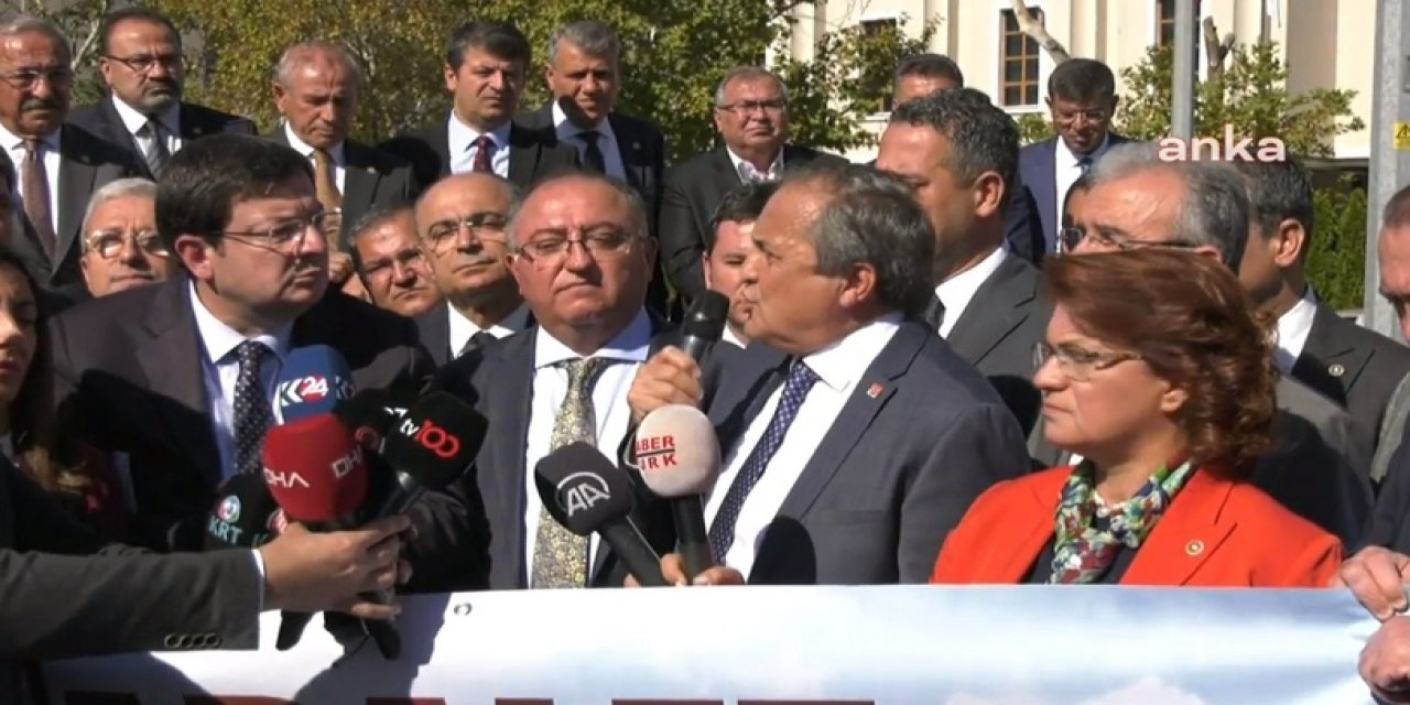 CHP'den İçişleri Bakanlığı önünde açıklama: Sizden korkacak belediye başkanımız yok