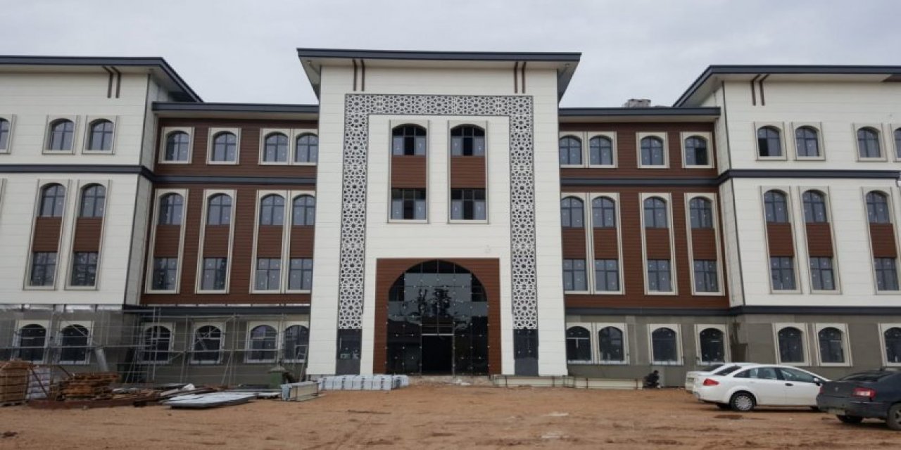 Kriz giderek derinleşirken... Konak harcamaları 1 milyar 71 milyon TL’yi buldu