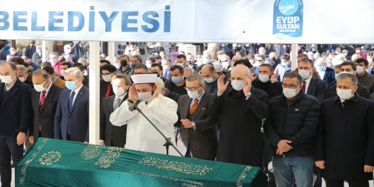 Ahmet Kekeç'e acı veda! Ailesi cenaze törenine katılamadı...