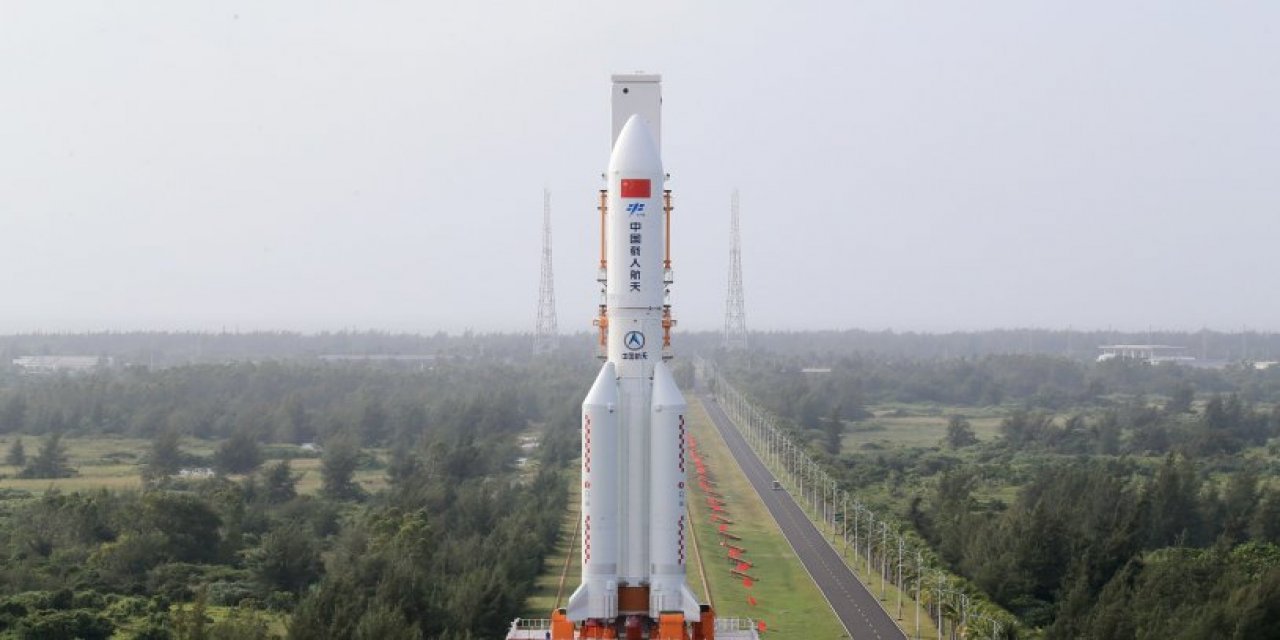 Çin'in kontrolsüz roketi Dünya'ya yaklaşıyor: İspanya'da hava sahası kapandı