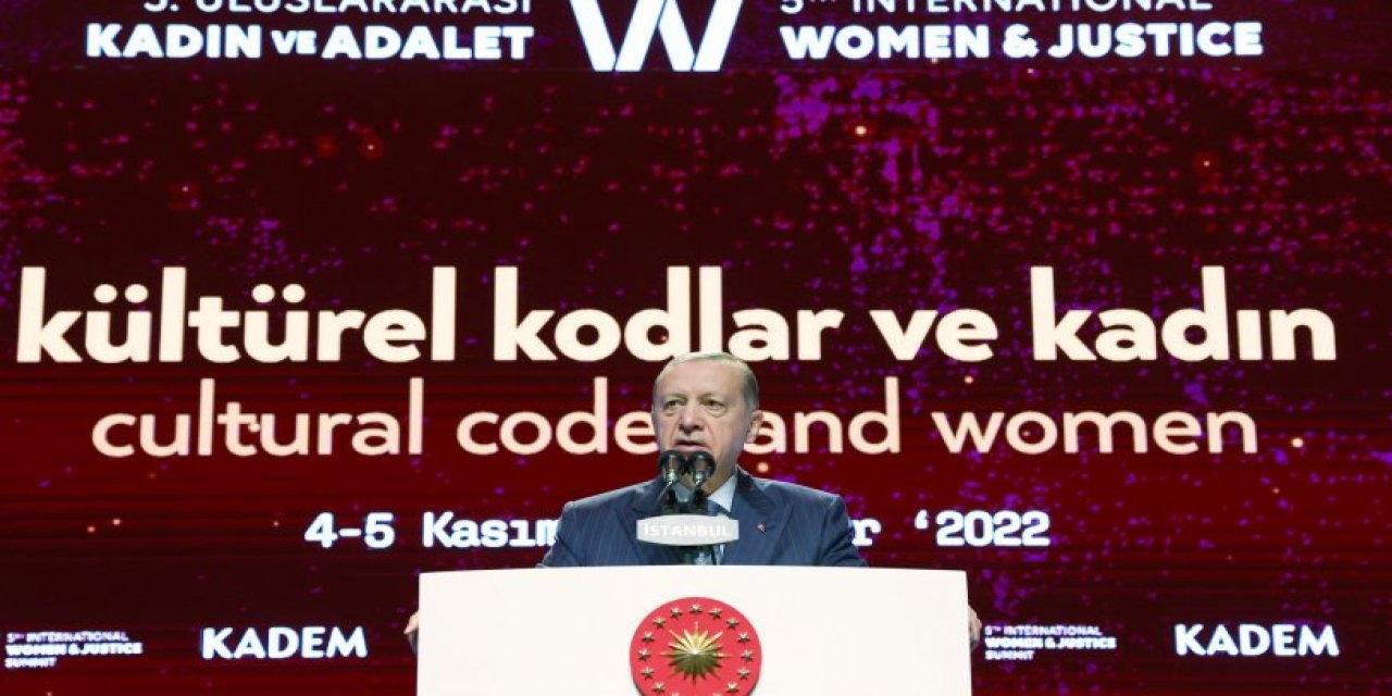 Erdoğan'dan Anayasa'da başörtüsü açıklaması: Uzlaşma sağlanamaması halinde milletimizin takdirine sunmanın yollarını arayacağız